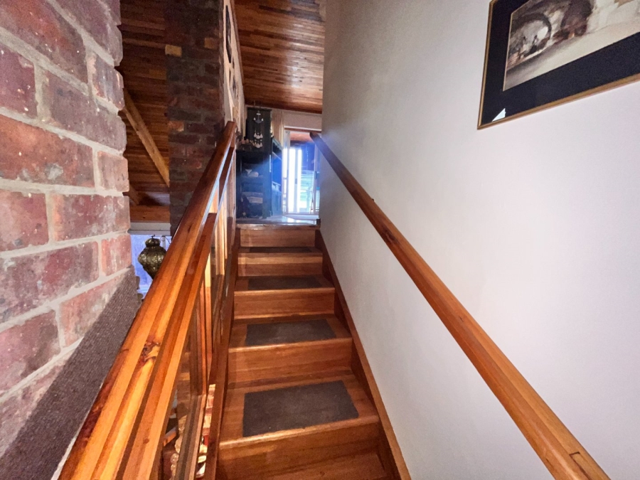 3 Bedroom Property for Sale in Wavecrest Eastern Cape